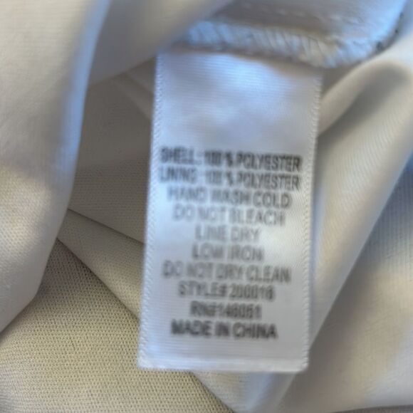 Monteau cream floral ruffle cap sleeve and neckline blouse Size L EUC - Picture 9 of 9